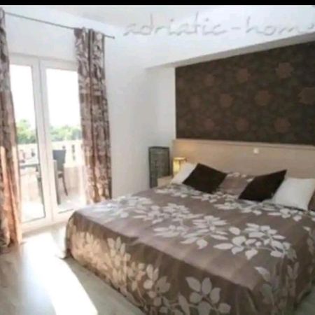 Villa Dubrovnik มาคาร์สกา ภายนอก รูปภาพ