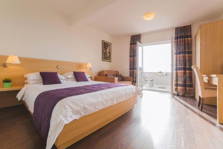 Villa Dubrovnik มาคาร์สกา ภายนอก รูปภาพ